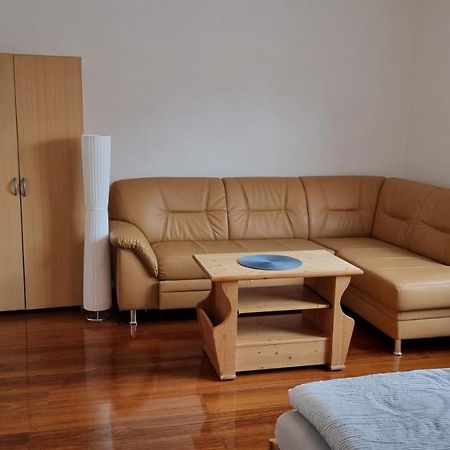 Haus Spoekenkieker Wybelsum Apartment บอร์คุม ภายนอก รูปภาพ